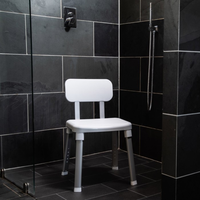 Chaise de douche ajustable