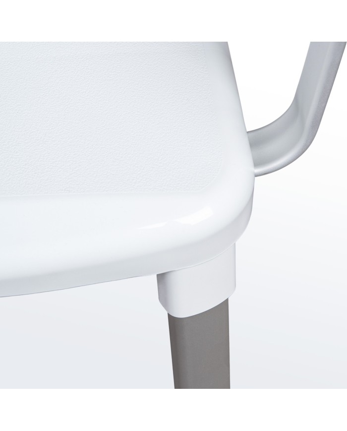 Chaise de douche et de bain élégante ajustable avec accoudoirs