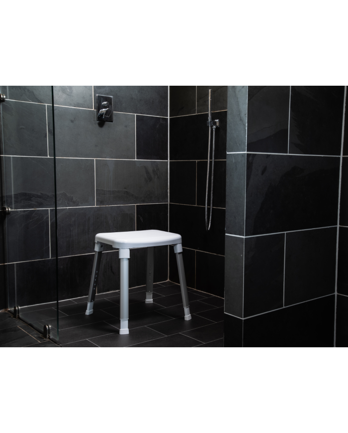 Tabouret de douche et de bain antidérapant élégant et pratique